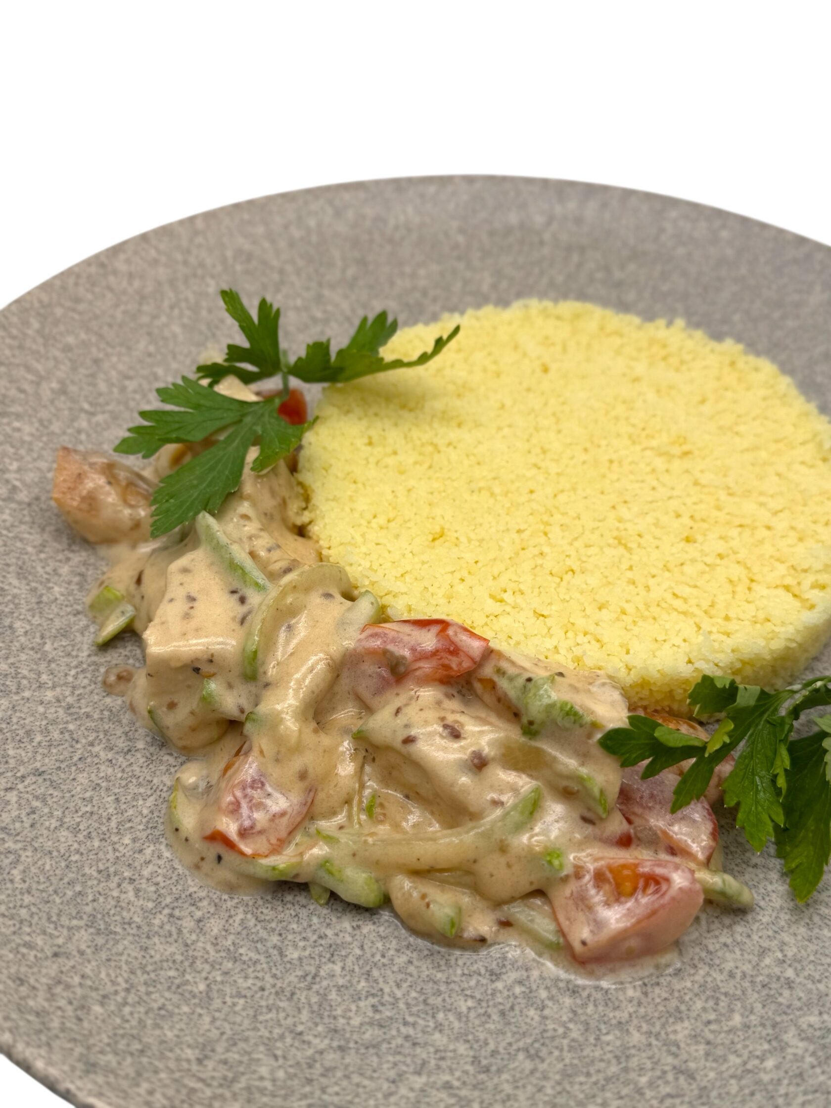 Кускус под орехом с курой
